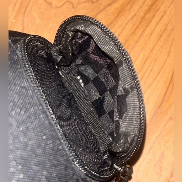 *NWT~ VANS~ “Frontside Novel” Black Slinger Backpack!! •Unisex, Awesome! - Picture 14 of 15